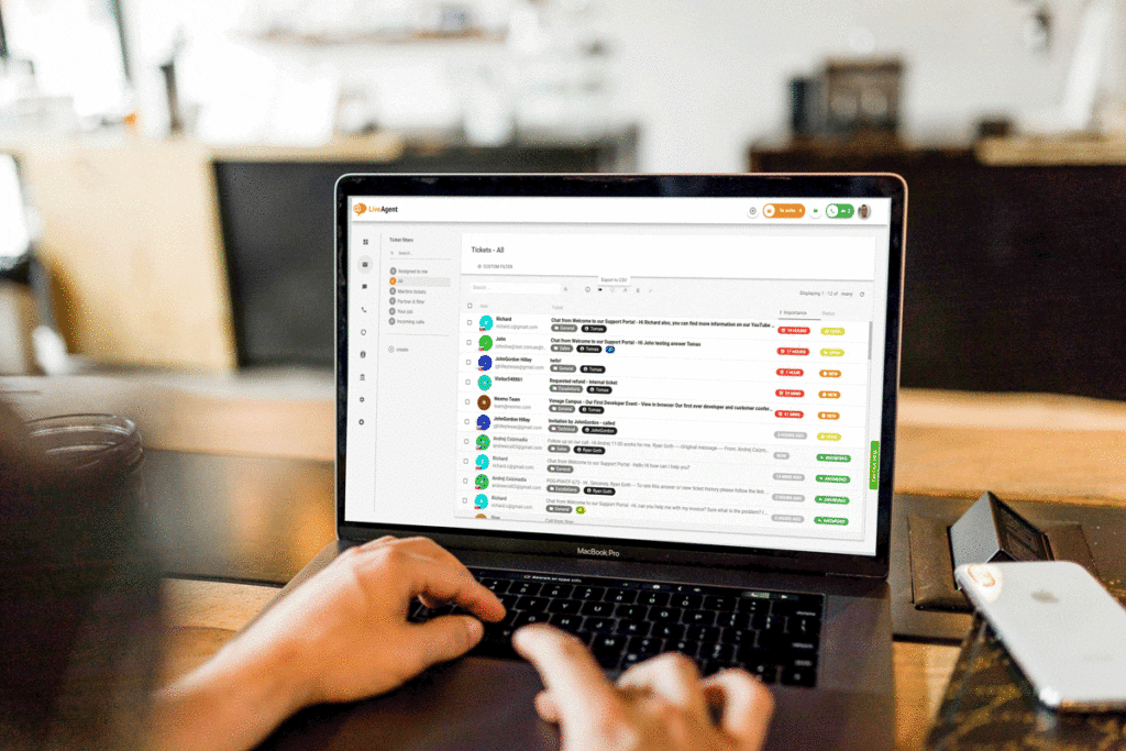 LiveAgent universele inbox op computerscherm