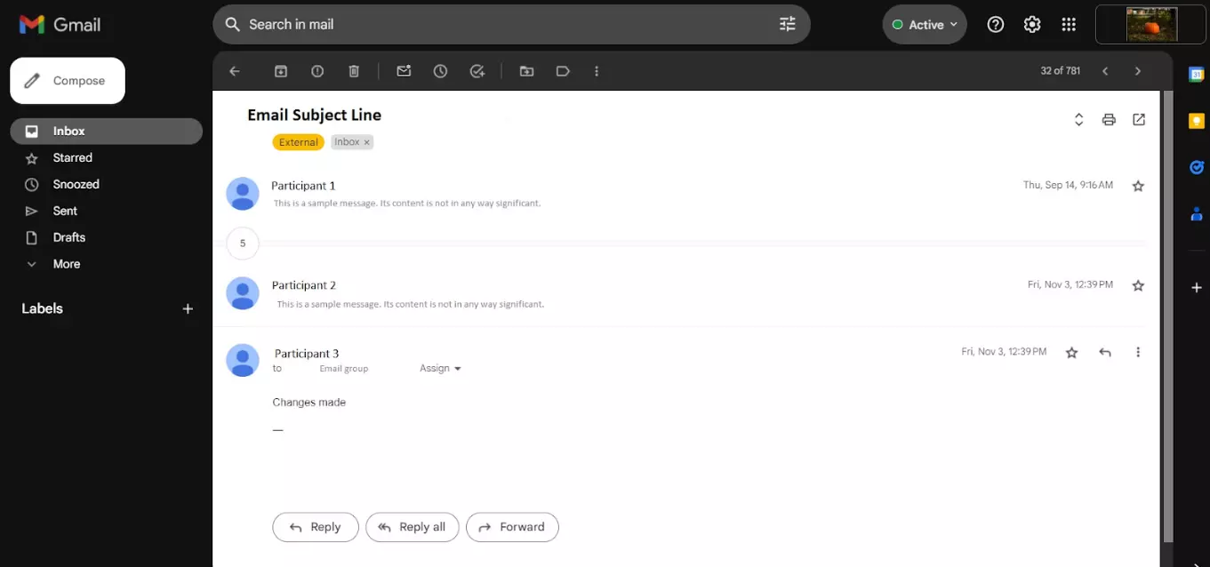 Een voorbeeld van een e-mailthread tussen meerdere deelnemers over een periode van tijd