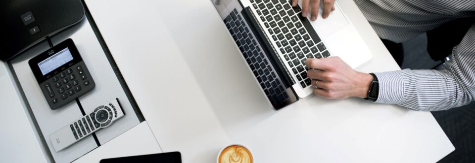 Churn Rate 101: Wat is het, Hoe wordt het berekend en Hoe kun je het verminderen