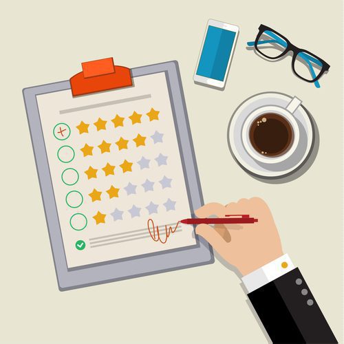 Illustratie van klantenfeedback - Hand die een uitstekend vinkje in een enquête aanvinkt