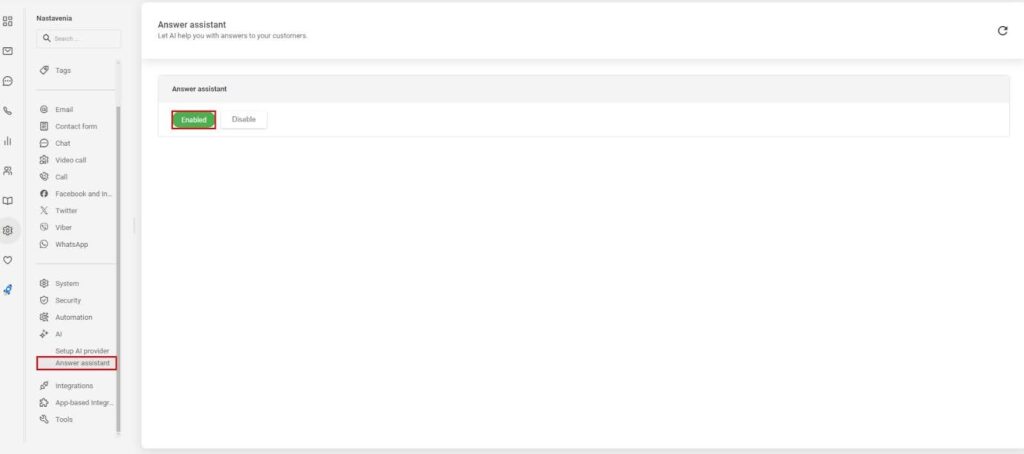 Afbeelding met instructies voor het inschakelen van answer assistant in LiveAgent