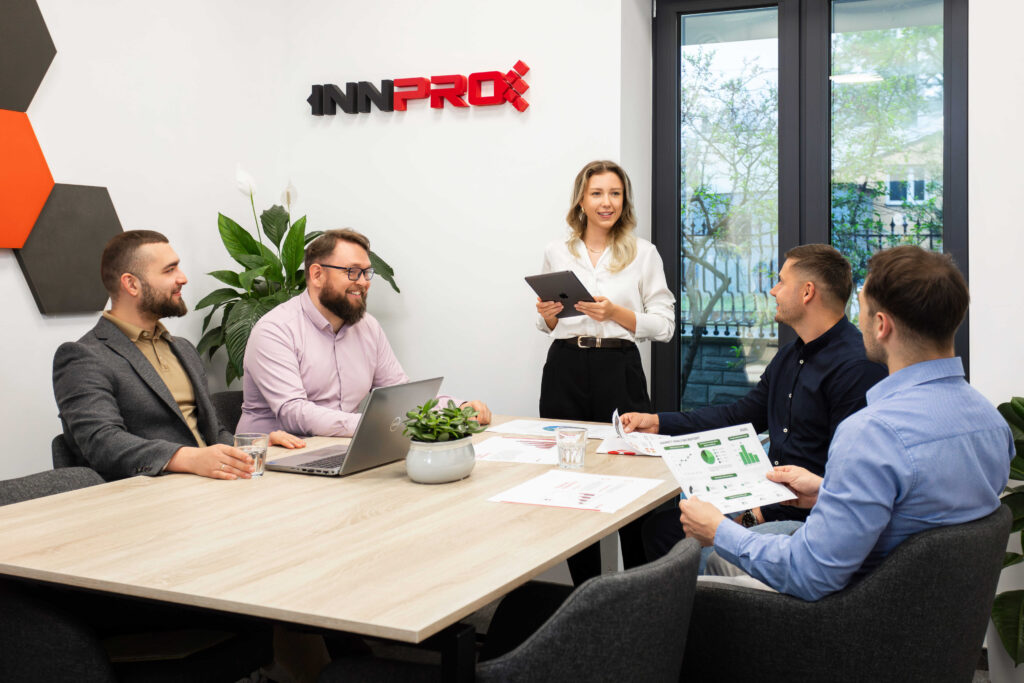 INNPRO's team in kantooromgeving